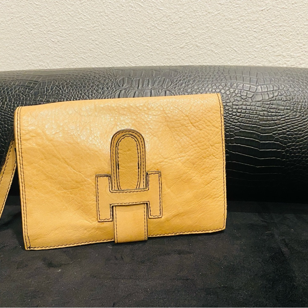 Tan RePoshed Leather Women Clutch Bag